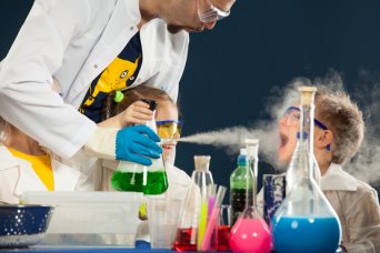 Химическое шоу на праздник Химическое шоу